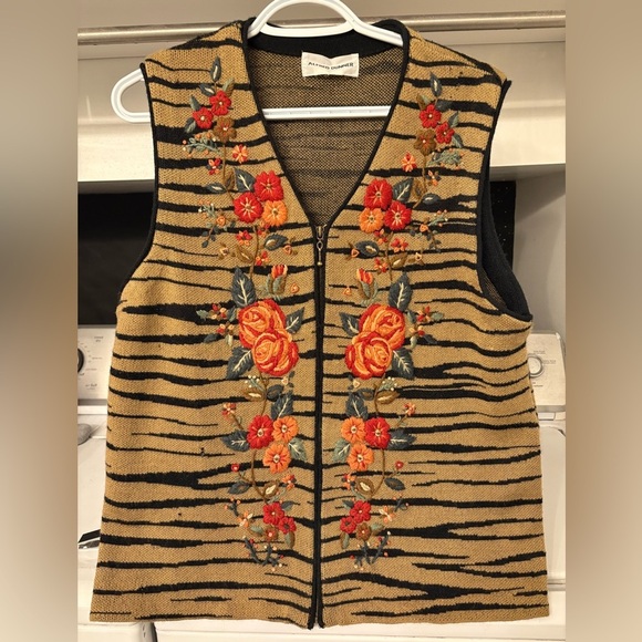 Alfred Dunner embroidered floral stripe zip vest size large - Picture 1 of 14